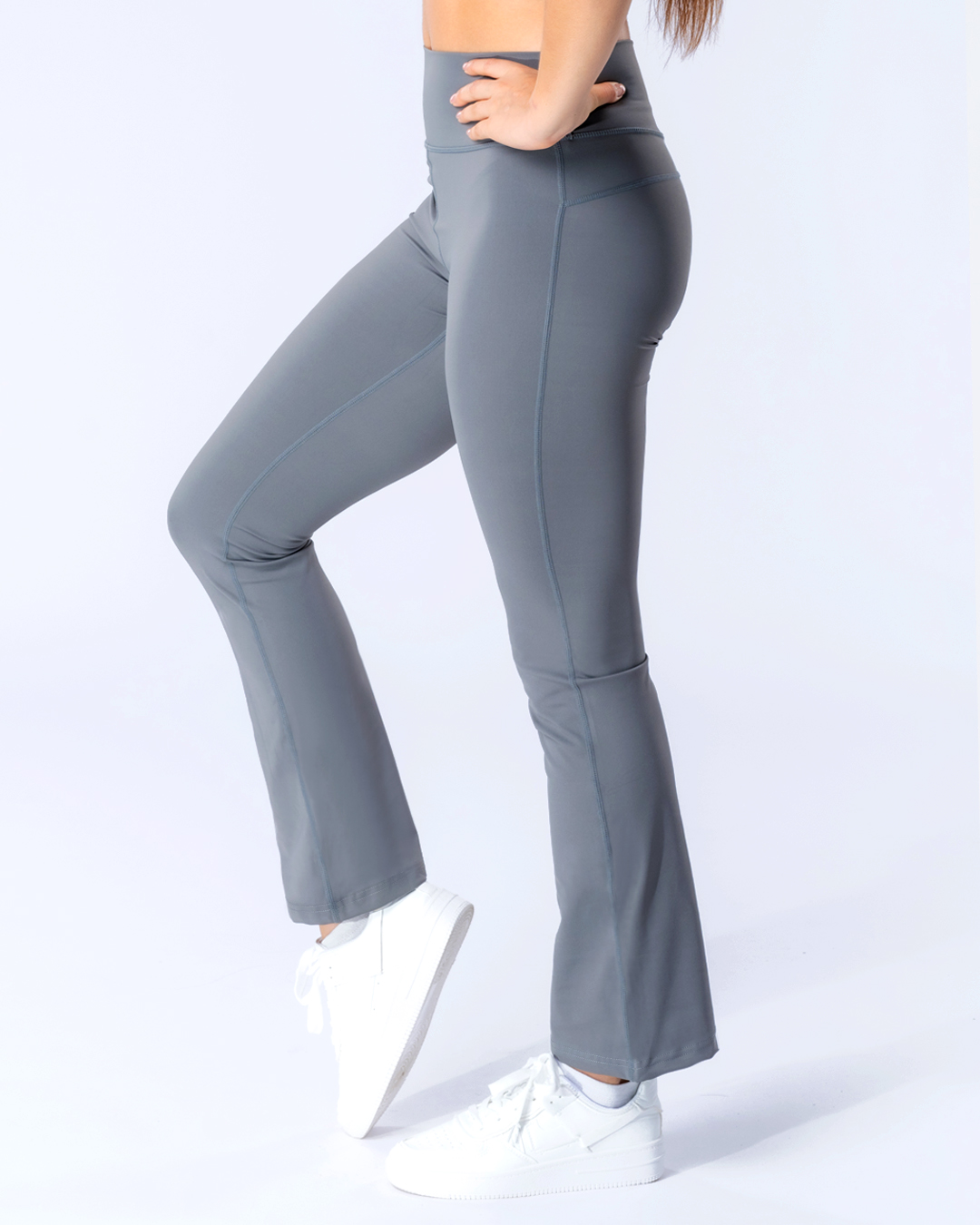 Meta flared pants